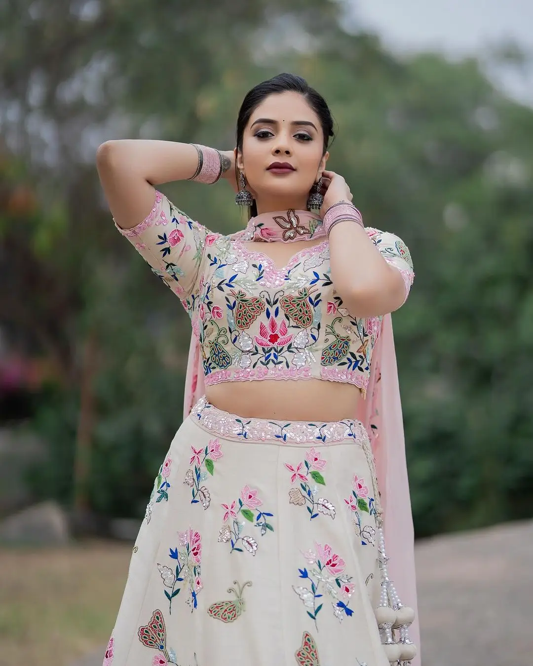 Maa TV Actress Sreemukhi in Pink Lehenga Choli